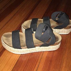 Steve Madden Kimmie Platform Sandals